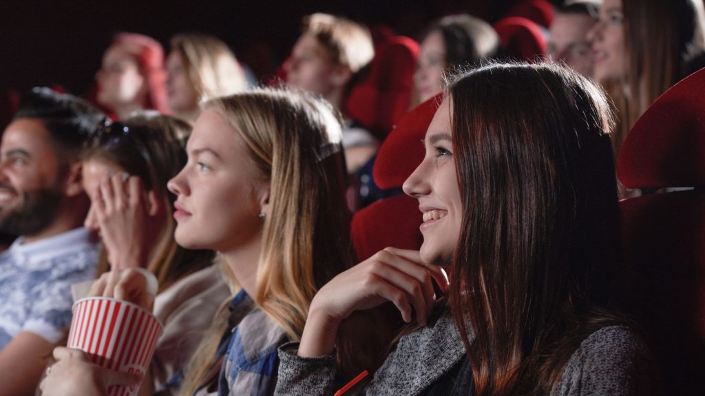 We zouden moeten gaan eten